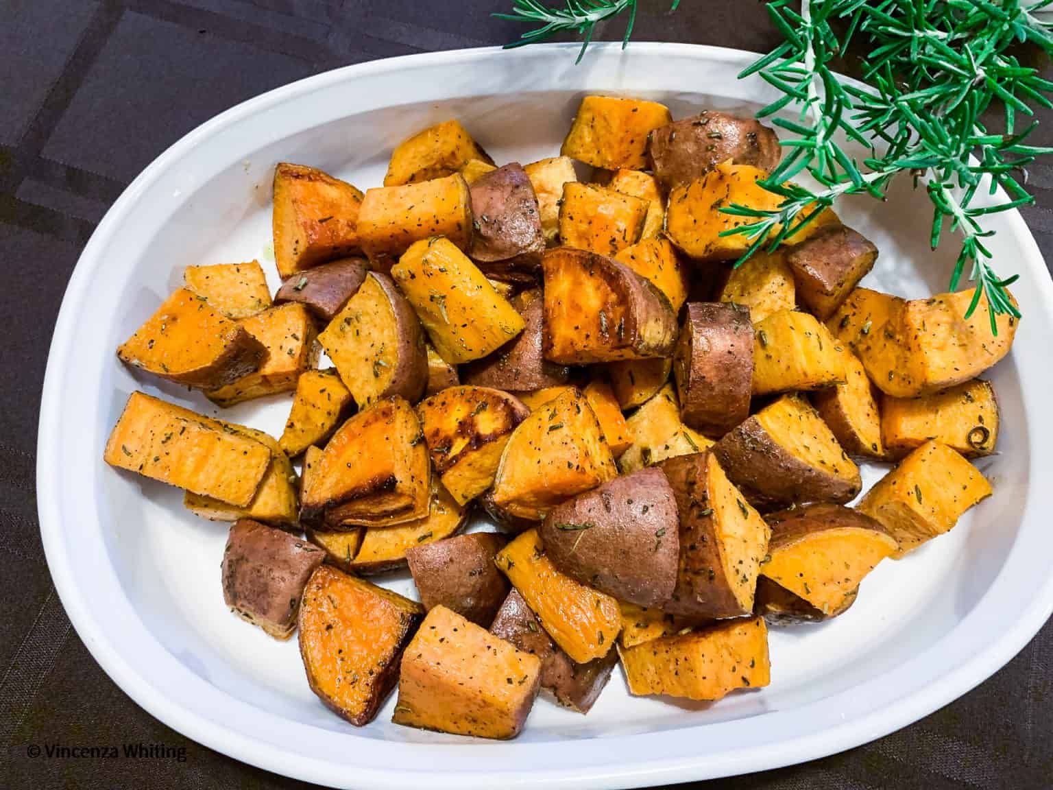 Easy Oven Roasted Rosemary Sweet Potatoes
