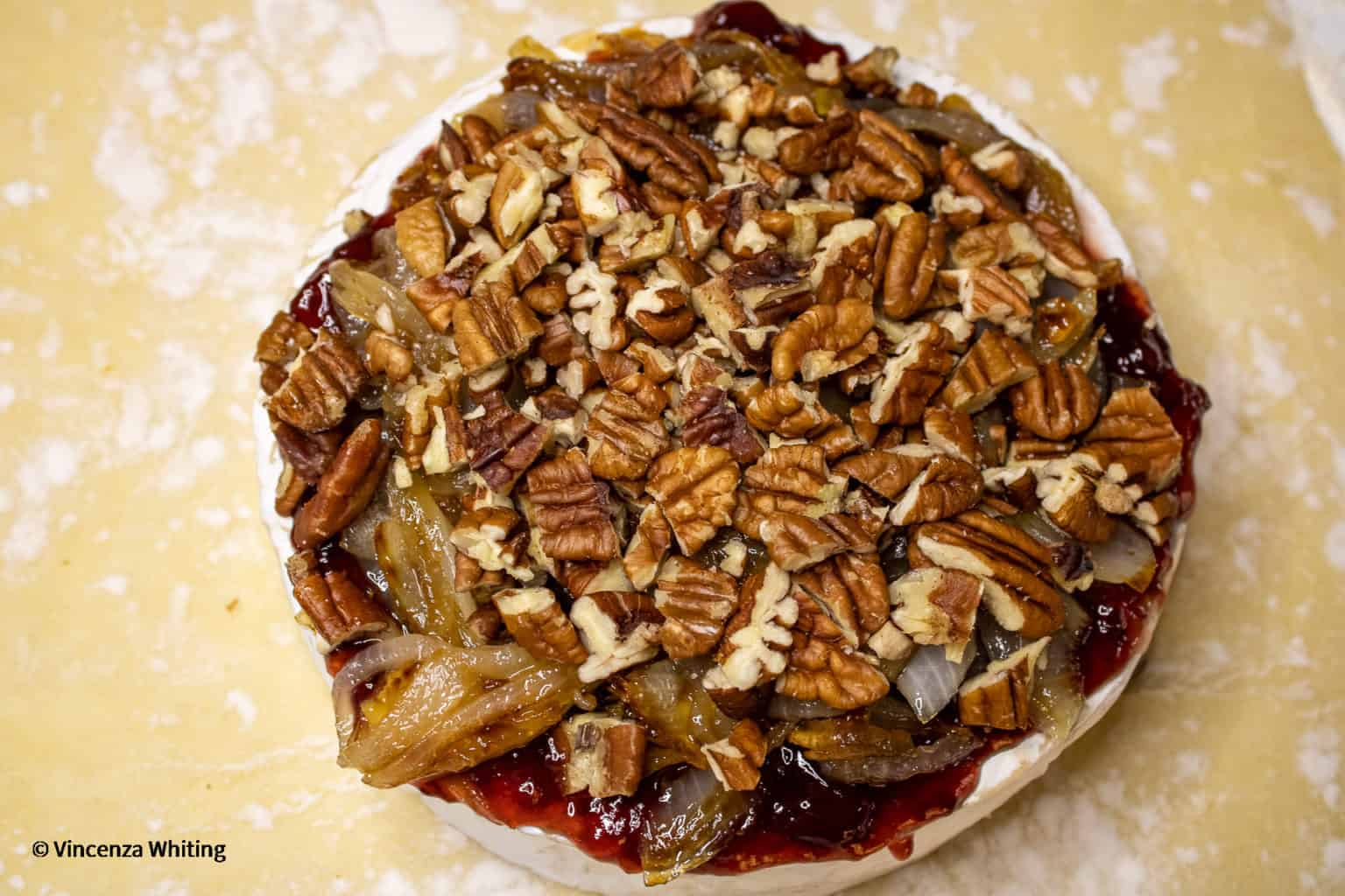 Baked Brie en Croute with Caramelized Onions and Jam