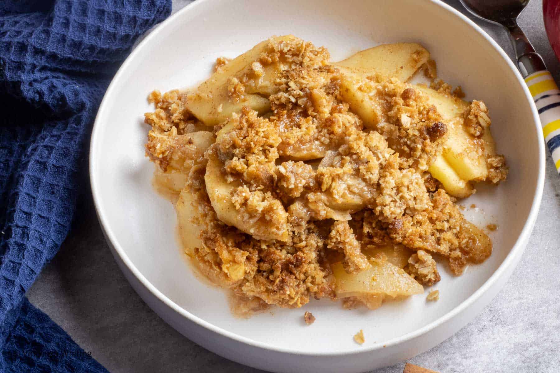 The Best Apple Crisp Recipe (Simple, Classic and Always Delicious) Best apple crisp recipe